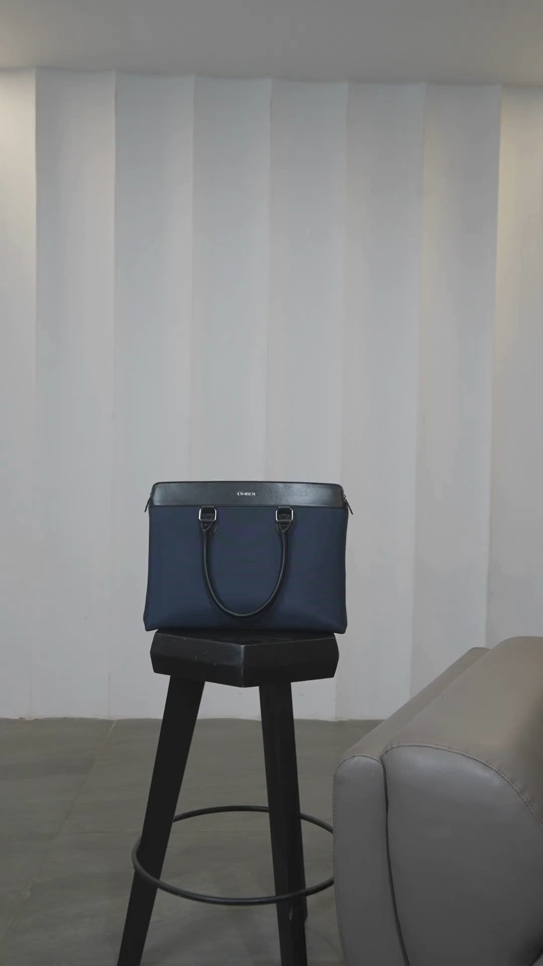 Accord Messenger Bag